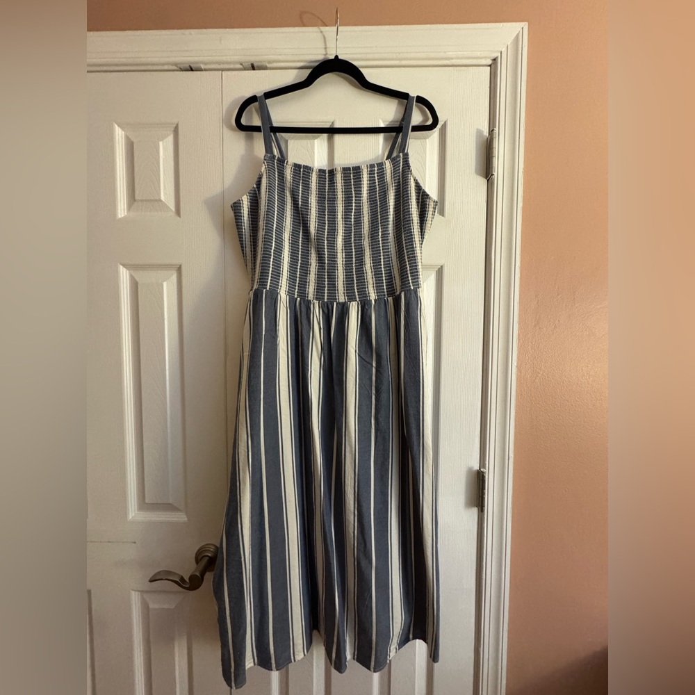 Old Navy Blue and White Striped Adjustable Strap Dress - XL